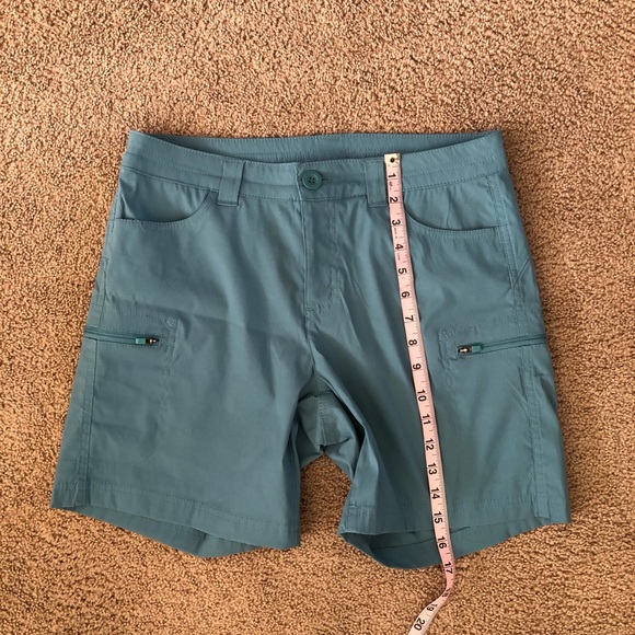 Teal Columbia Cargo Shorts - Picture 9 of 9